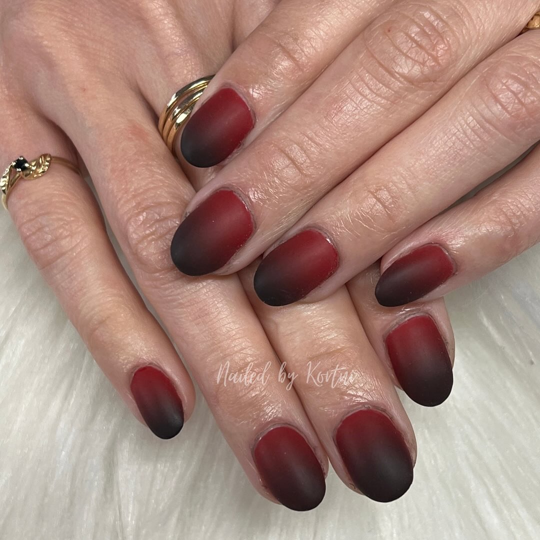 Red-to-Black Matte Ombré